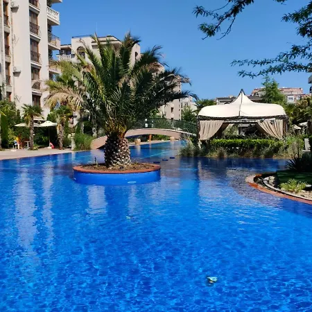 Destination Bulgaria 2000 Cascadas Private Summer Family * Napospart